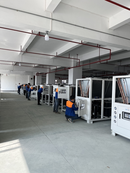 Shenzhen Dongxing Refrigeration Electromechanical Co., Ltd. manufacturer production line